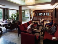 Hotel Savoy - Nell'arco del tempo